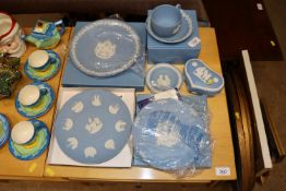 A collection of Wedgwood jasperware
