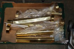 A quantity of brass wall lights
