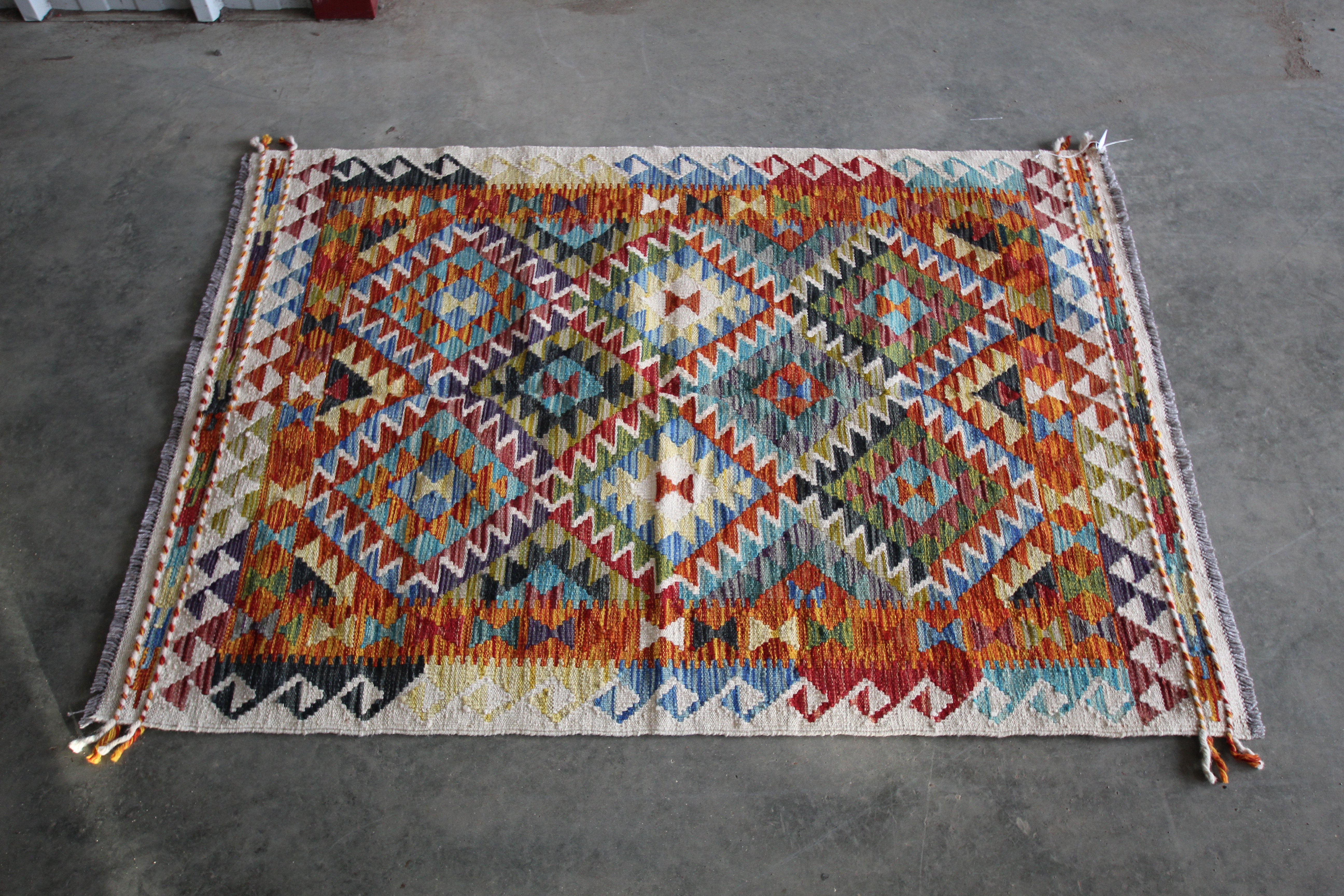 An approx 5'1" x 3'7" Chobi Kilim rug