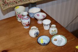 A collection of small pieces of china to include O
