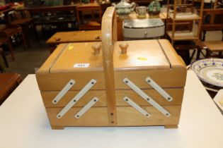 A cantilever sewing box