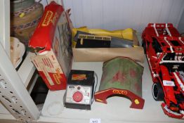 Various model Triang and other model railway items