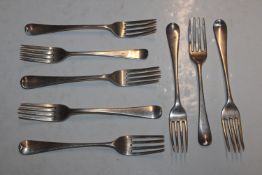 Eight silver forks, approx. total weight 7oz (277g