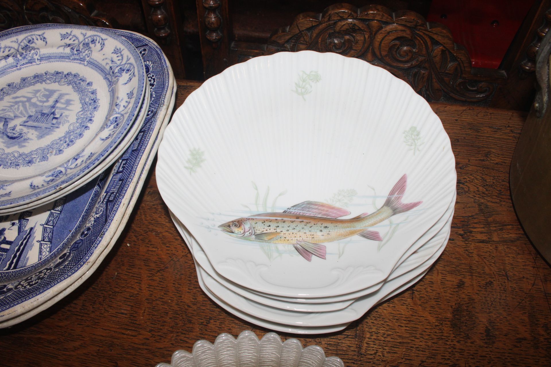 Seven Limoges porcelain fish plates; a collection - Image 4 of 12