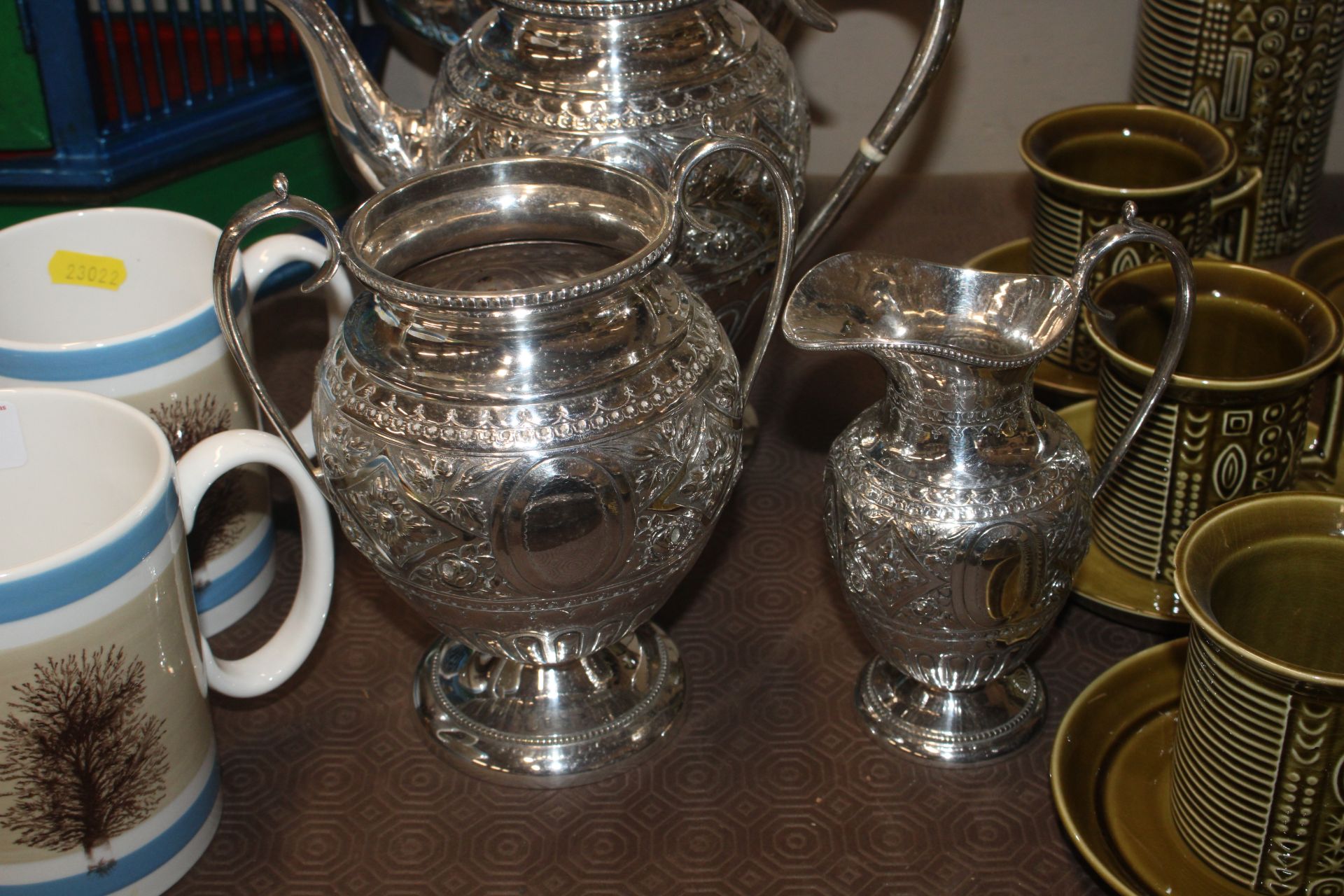 A late Victorian four piece plated tea / coffee se - Image 6 of 7