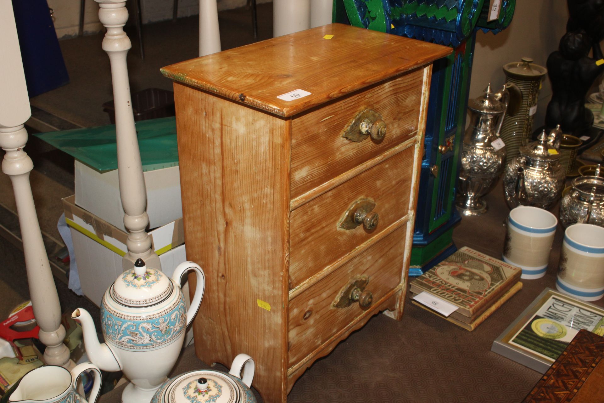 A small pine three drawer miniature chest of drawe - Image 2 of 3