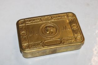 A 1914 Gift To The Troops tin and part contents to