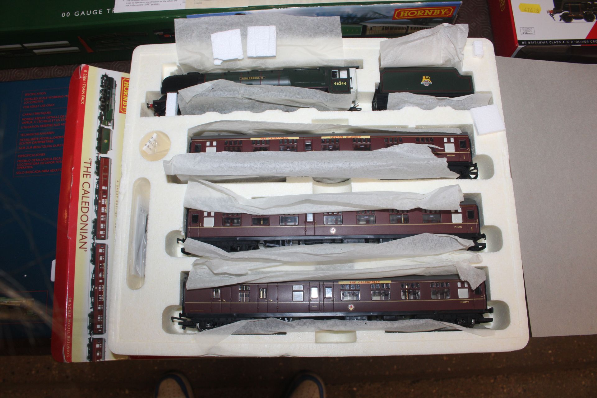 A Hornby R2306 Caledonian train set - Image 2 of 3