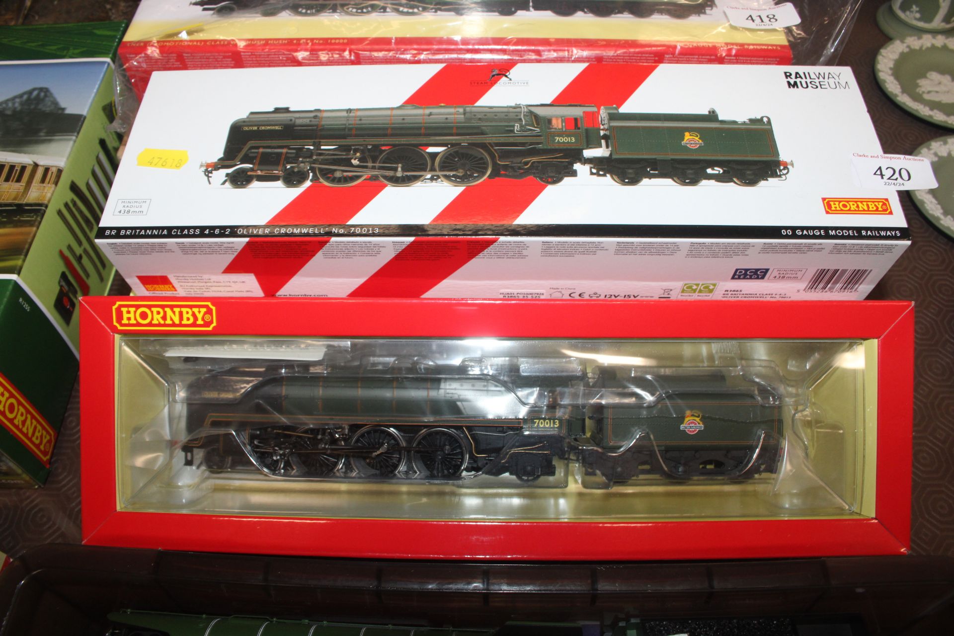 A Hornby BR Britannia Class 4-6-2 Oliver Cromwell - Image 2 of 2