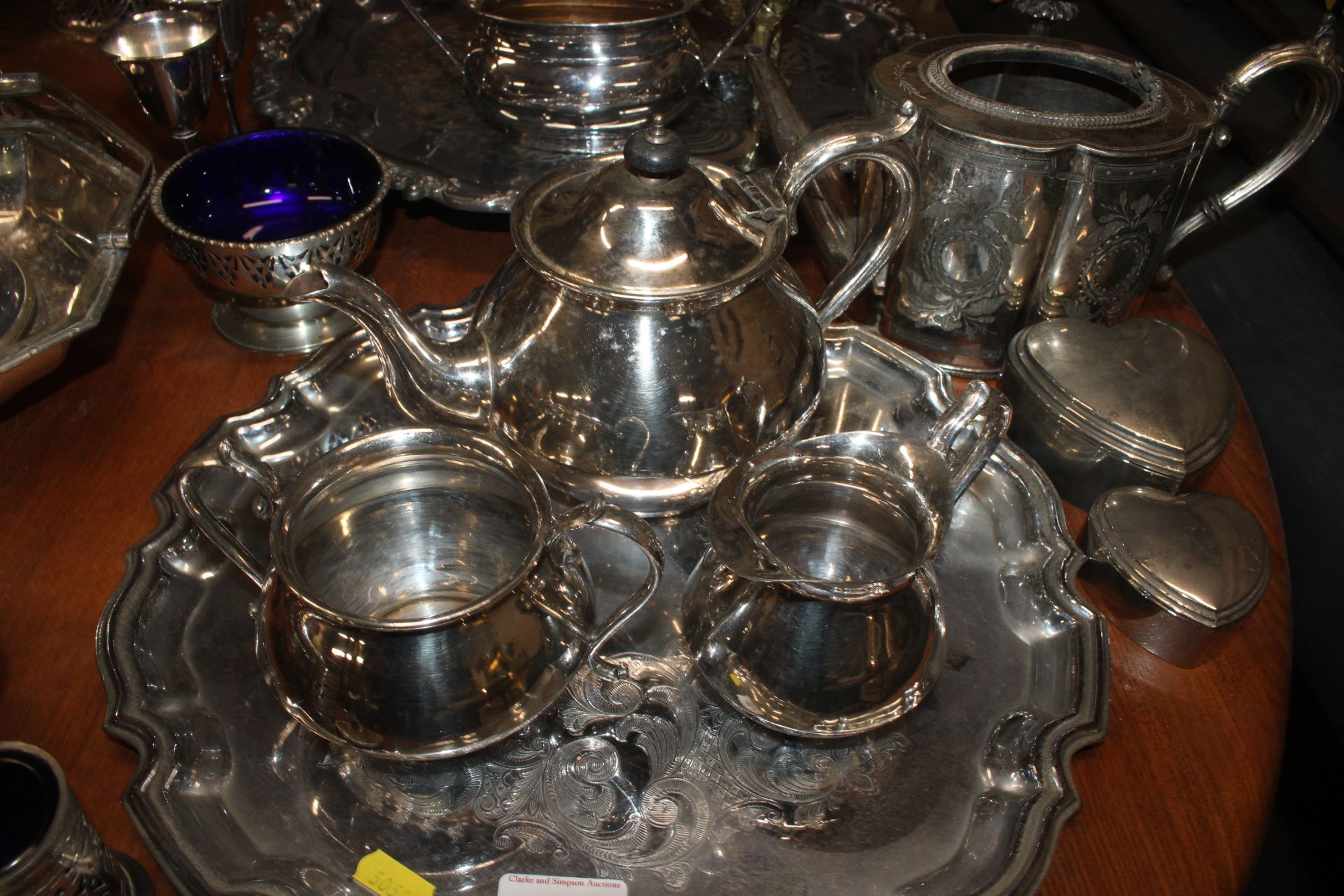 A large quantity of various plated ware including - Image 3 of 6