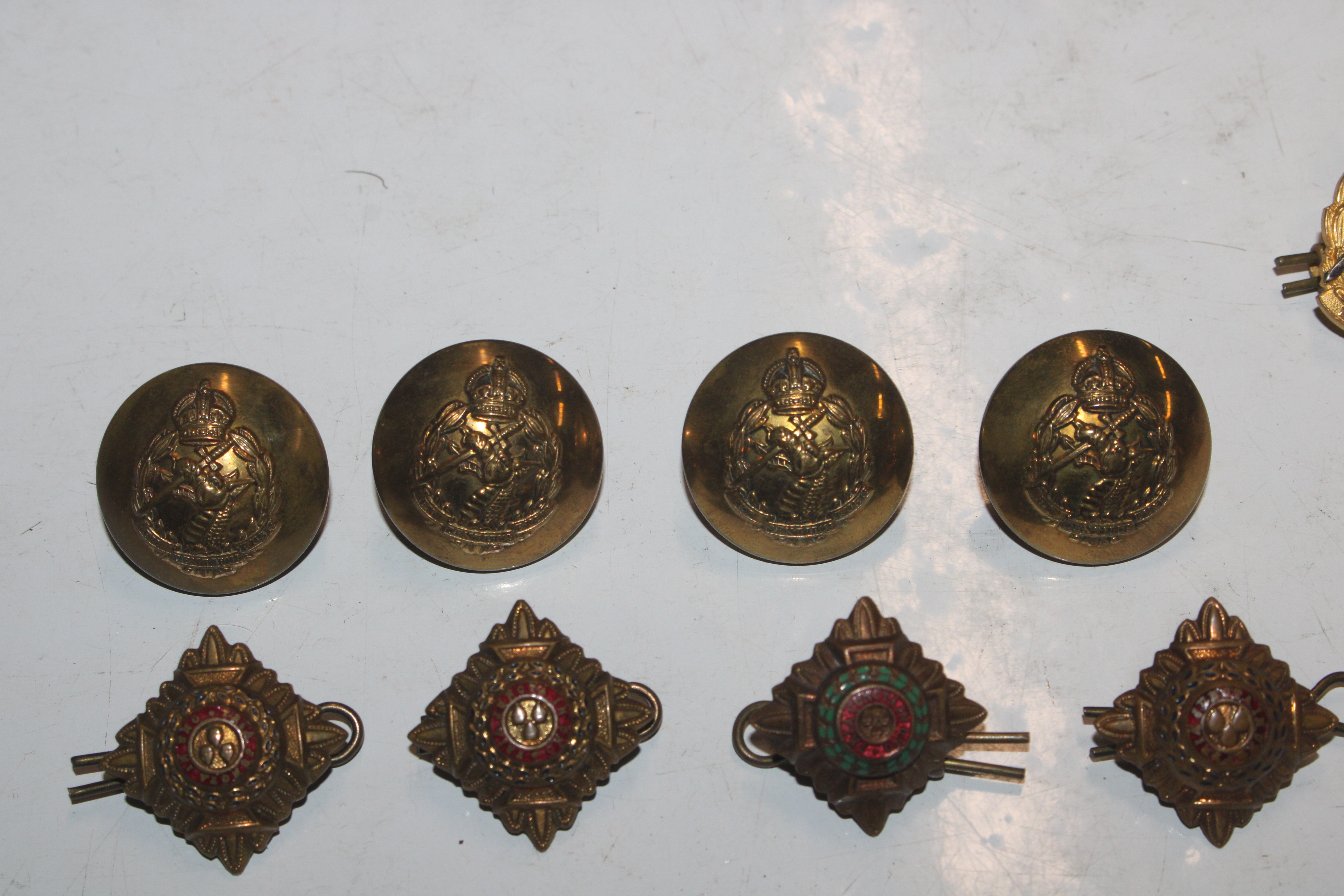 A collection of badges, Kind crown buttons, collar - Image 4 of 8