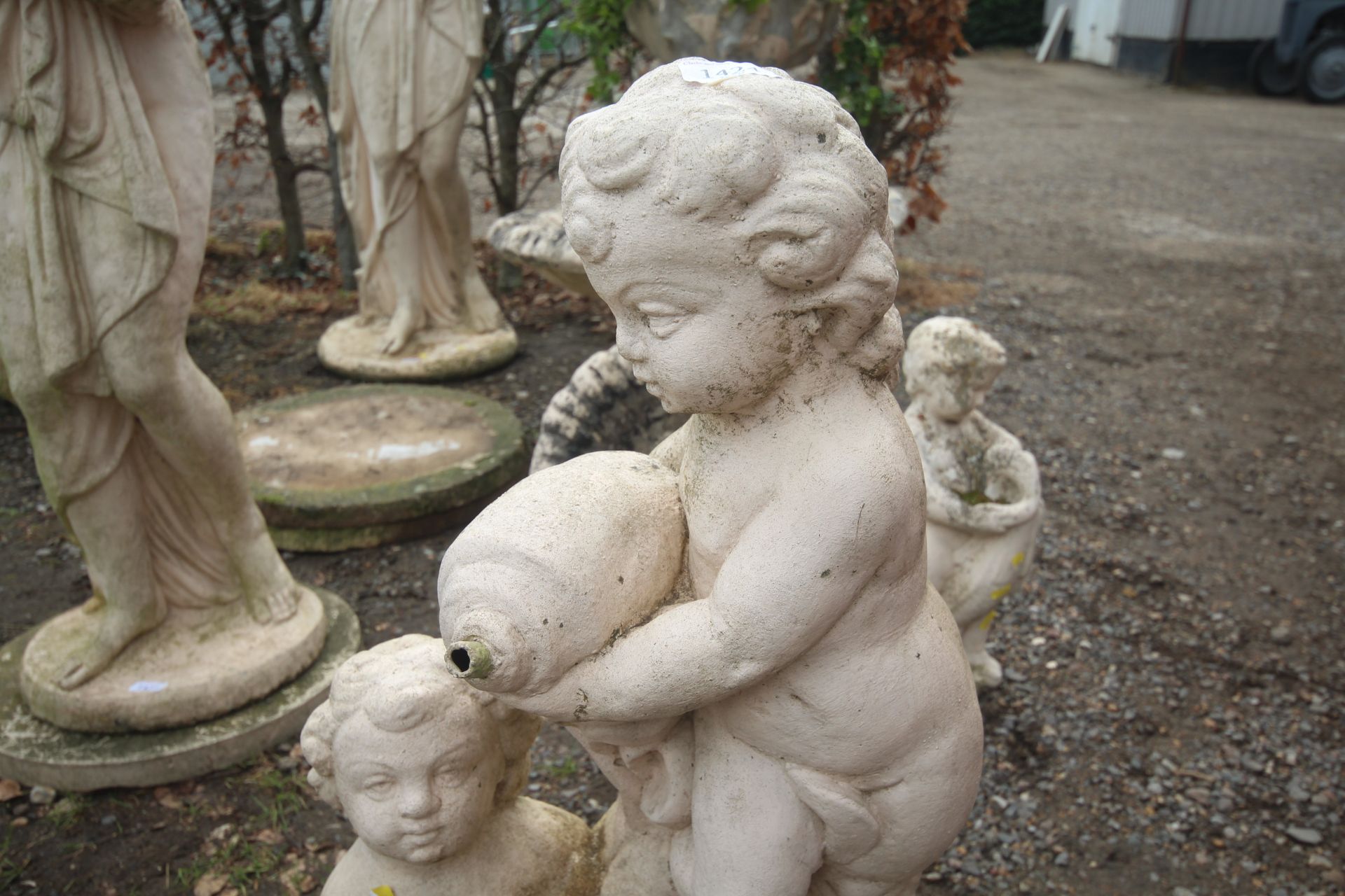 A painted concrete water feature of two Cherub for - Image 2 of 3