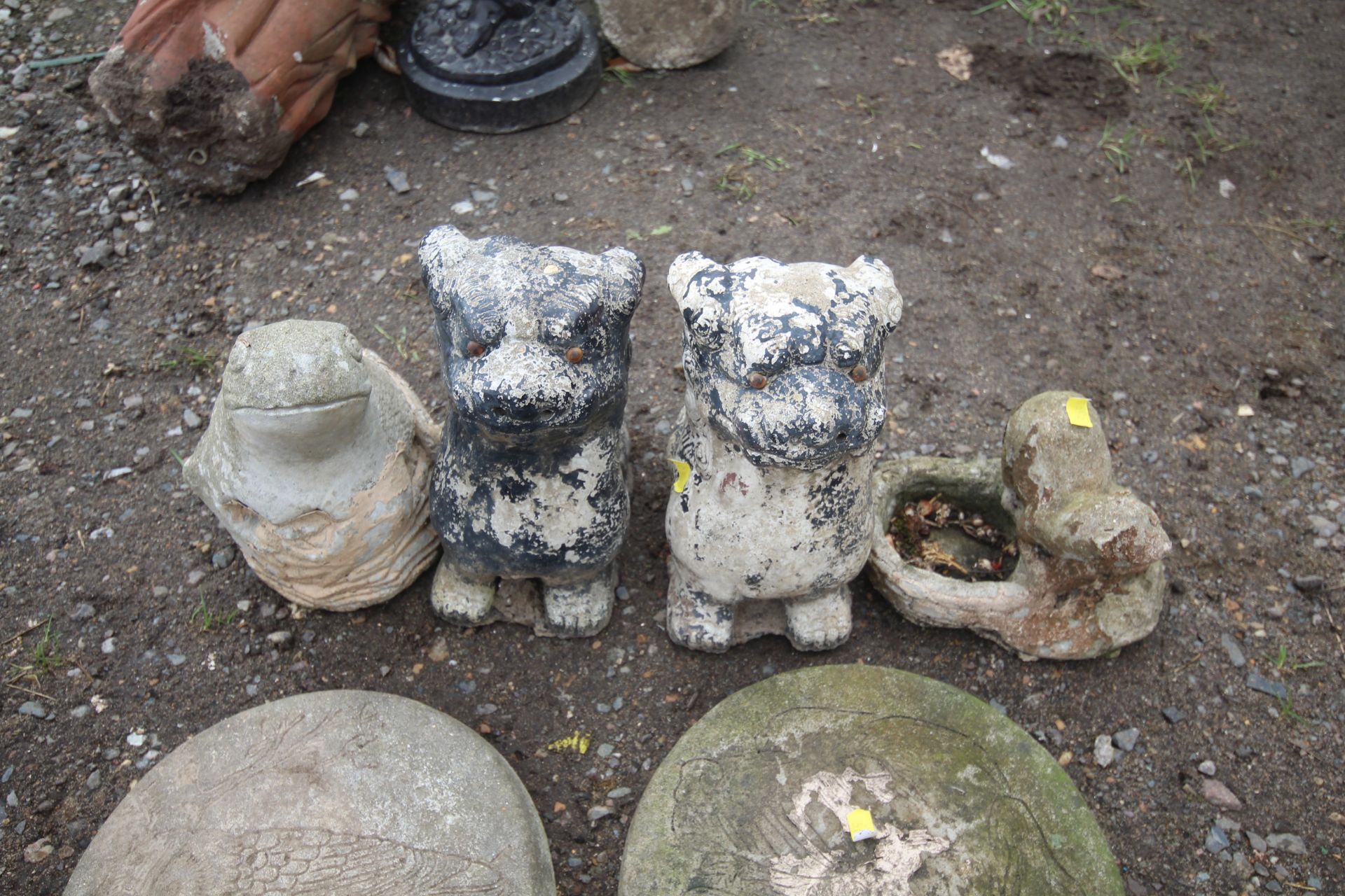 Three concrete plaques decorated in the shape of a - Image 4 of 4