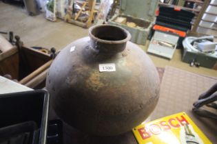 A round riveted water pot (178)