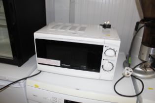 A Cookworks microwave