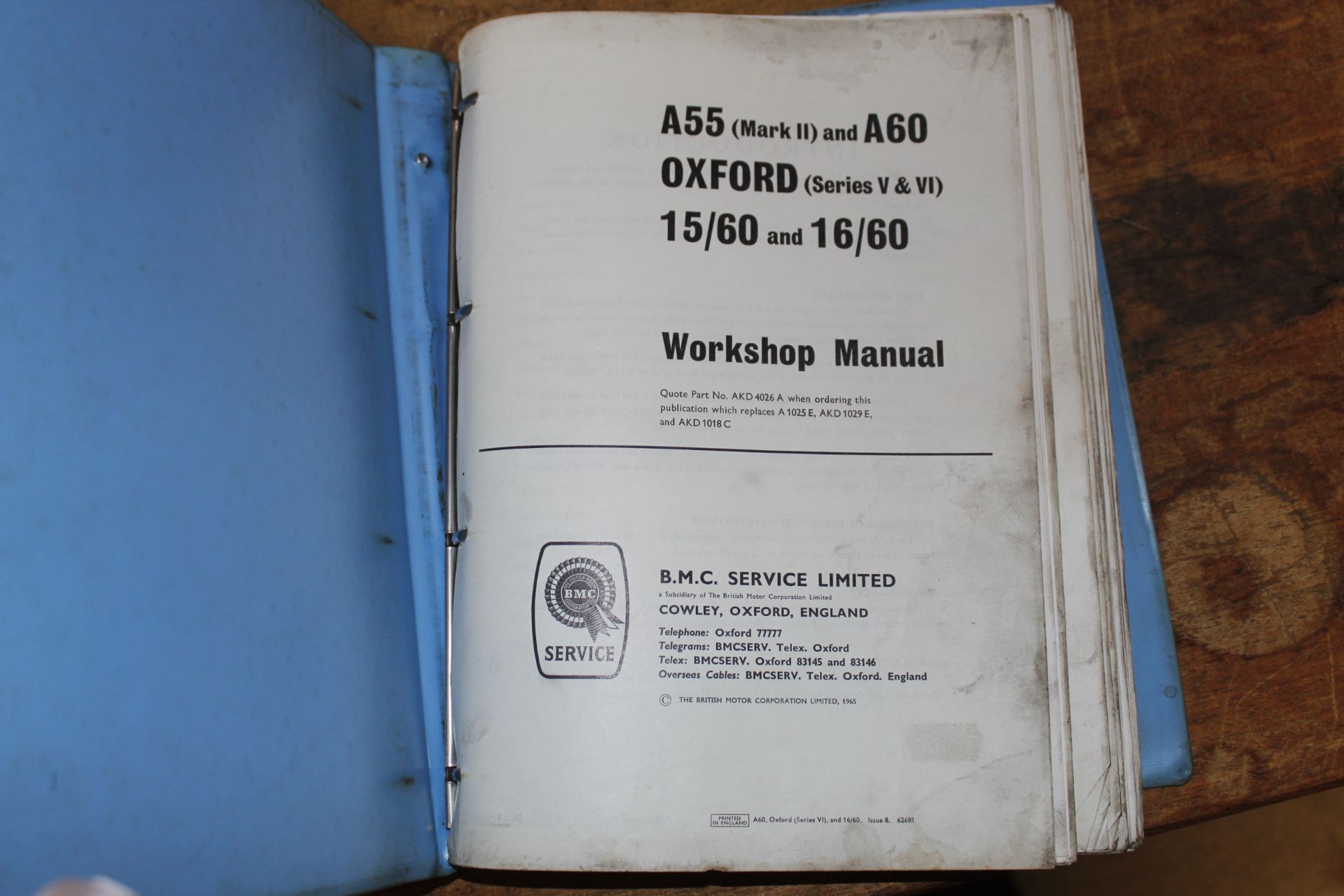 An Austin A55 Cambridge Mk II workshop manual - Image 2 of 2