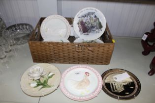 A quantity of collectors plates