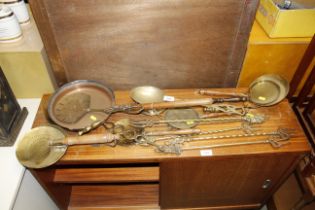 A collection of metal ware to include brass and co