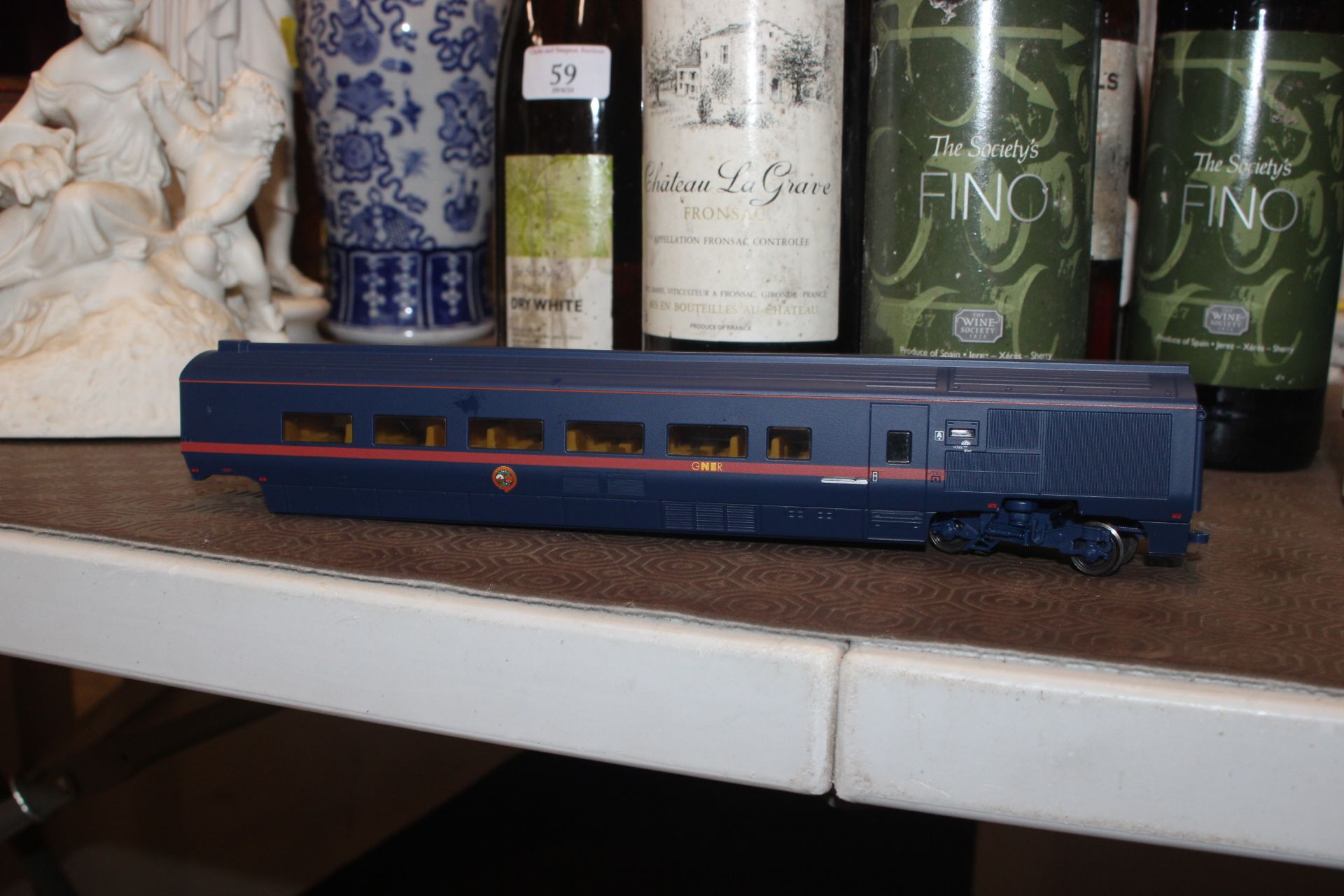 Two Hornby GNER 3306 locomotives; and carriages; and a LMS 6223 locomotive "Princess Alice" and - Image 31 of 34
