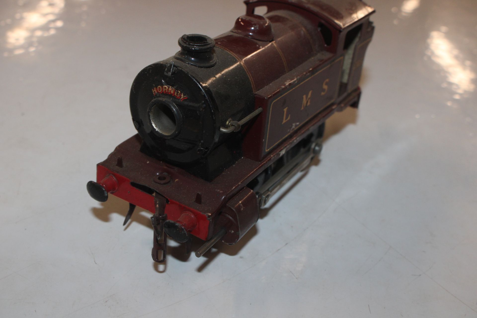 A Hornby O gauge LMS 0-4-0 locomotive No. 2115 in - Image 4 of 6