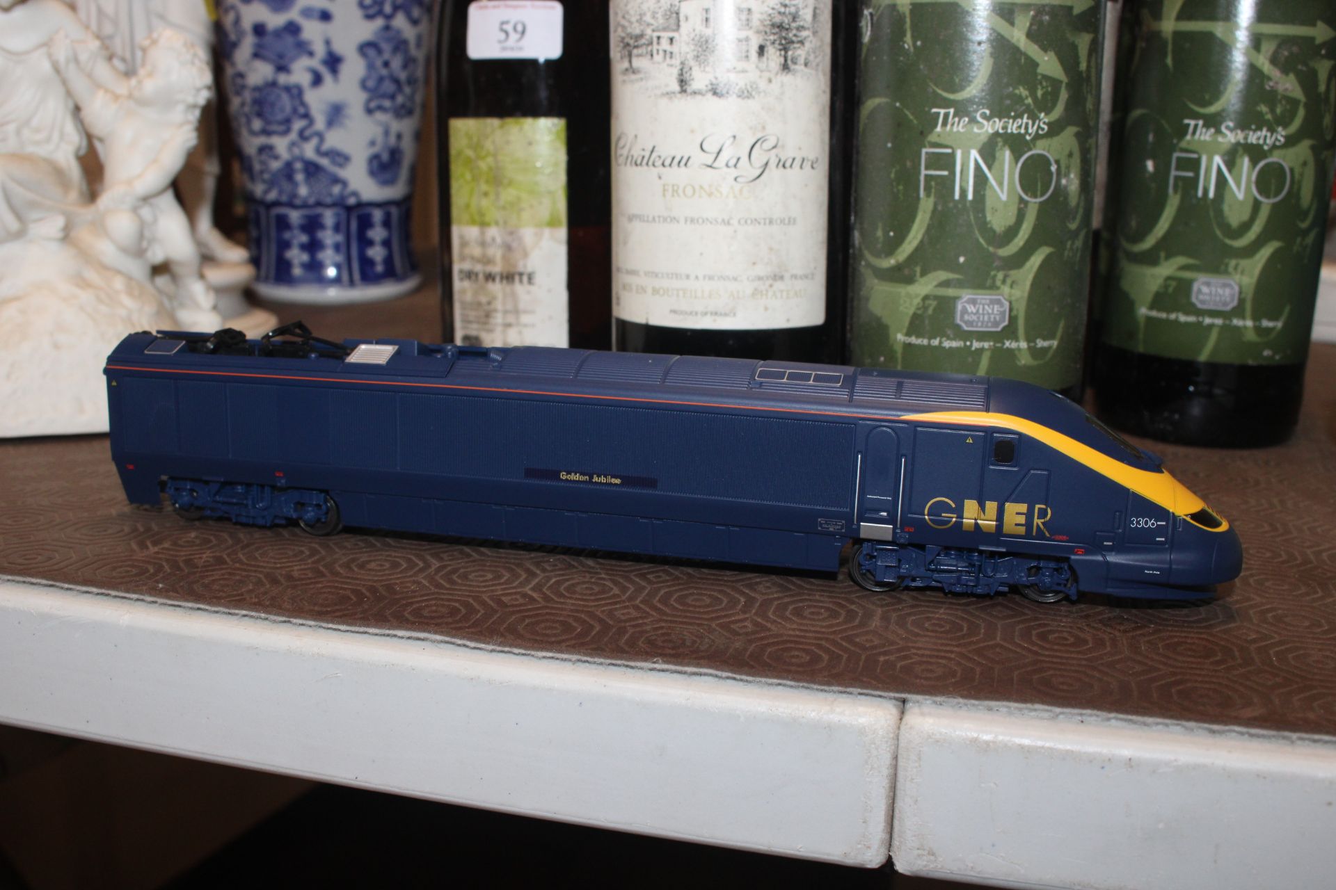 Two Hornby GNER 3306 locomotives; and carriages; and a LMS 6223 locomotive "Princess Alice" and - Image 7 of 34