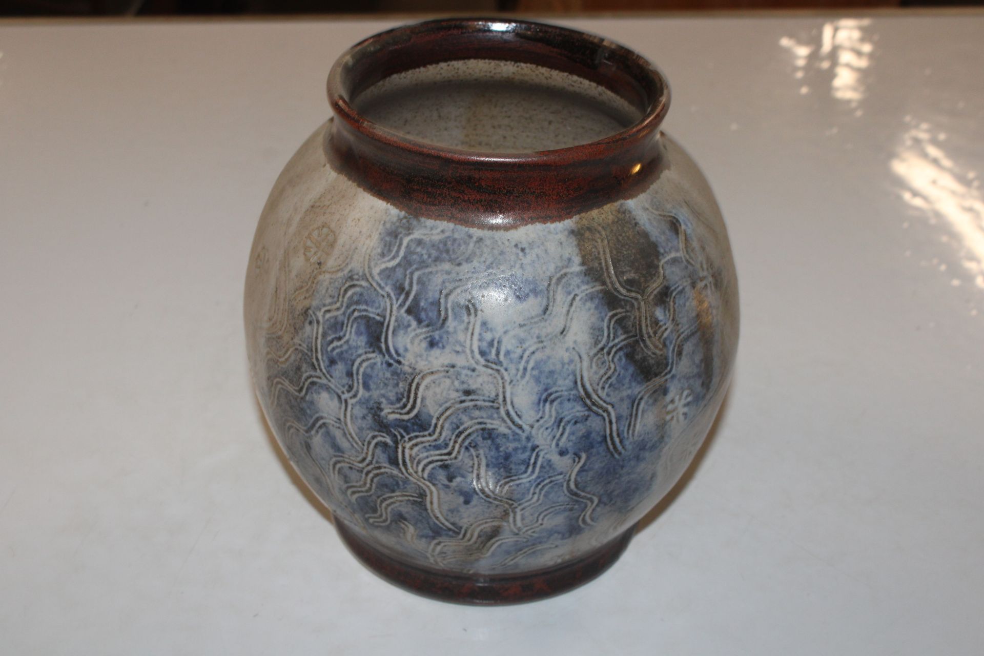 A Studio pottery baluster vase having incised flor - Image 4 of 6