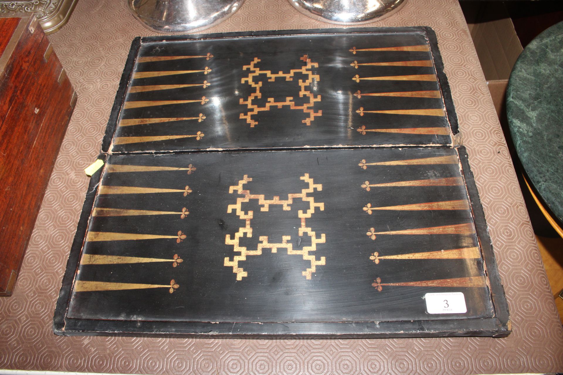 A 19th Century Chinese lacquered folding backgammo - Image 11 of 14