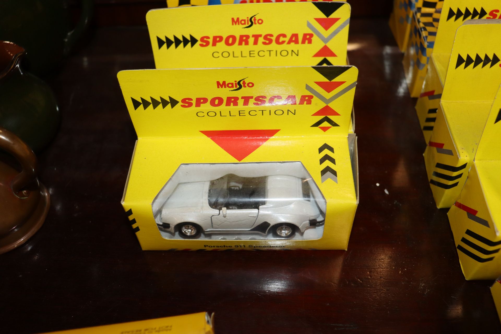 A collection of boxed Maisto and sports car collec - Image 2 of 3