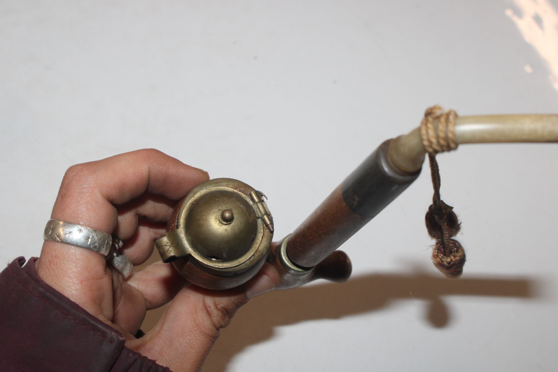 A box containing two pipe racks and various pipes - Image 11 of 32