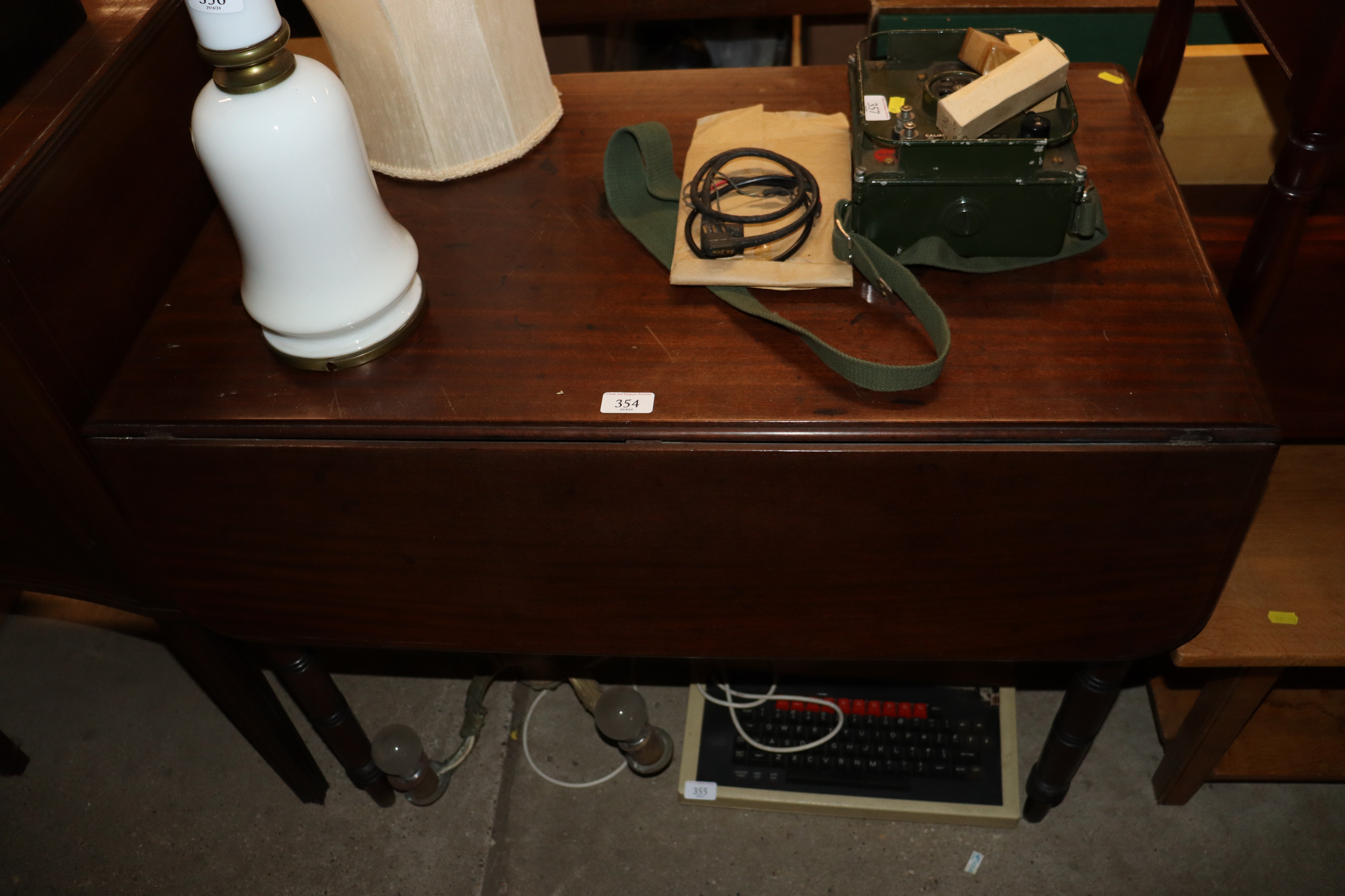 A 19th Century mahogany Pembroke table