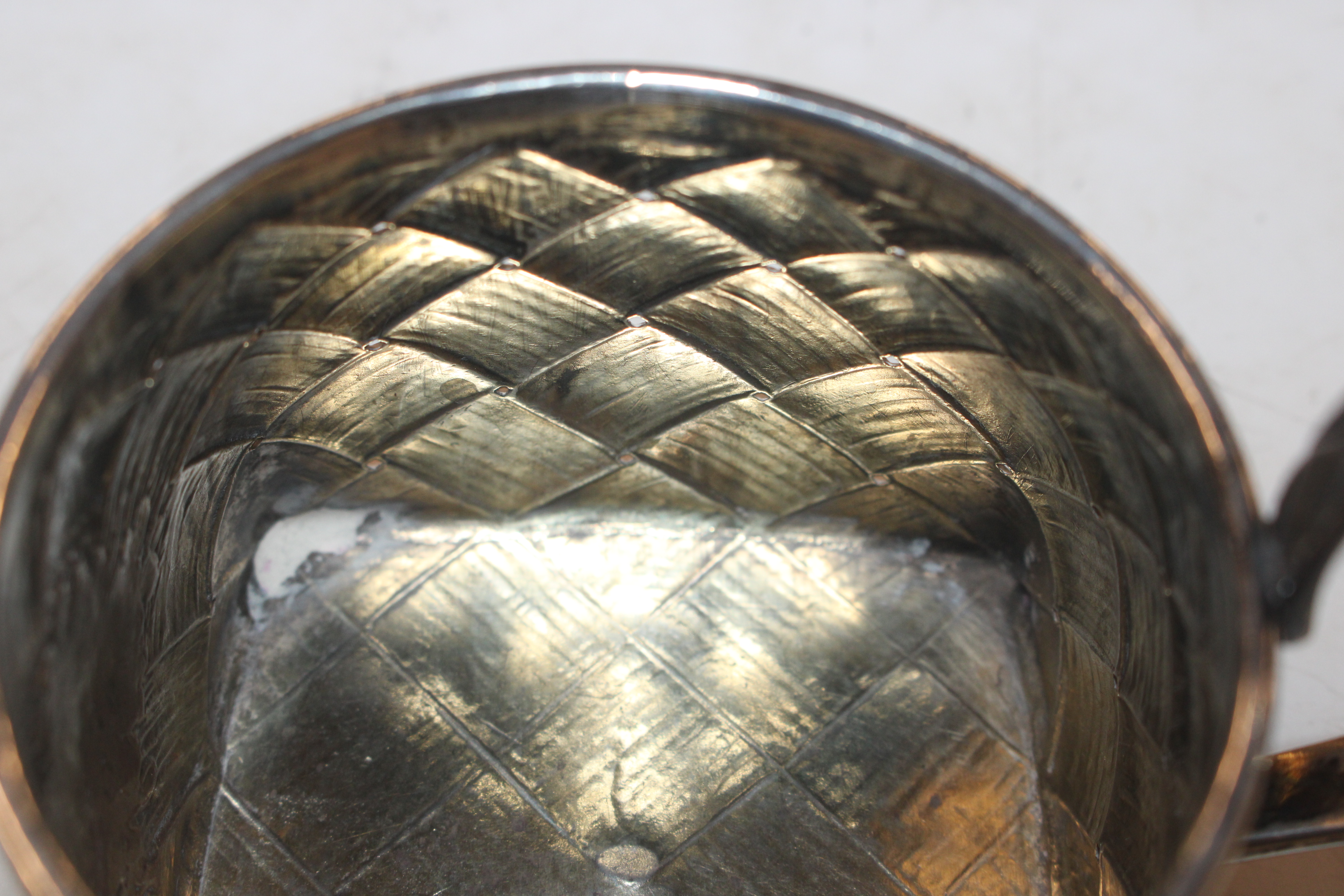 A Russian silver basket weave cup holder approx. 3 - Image 8 of 10