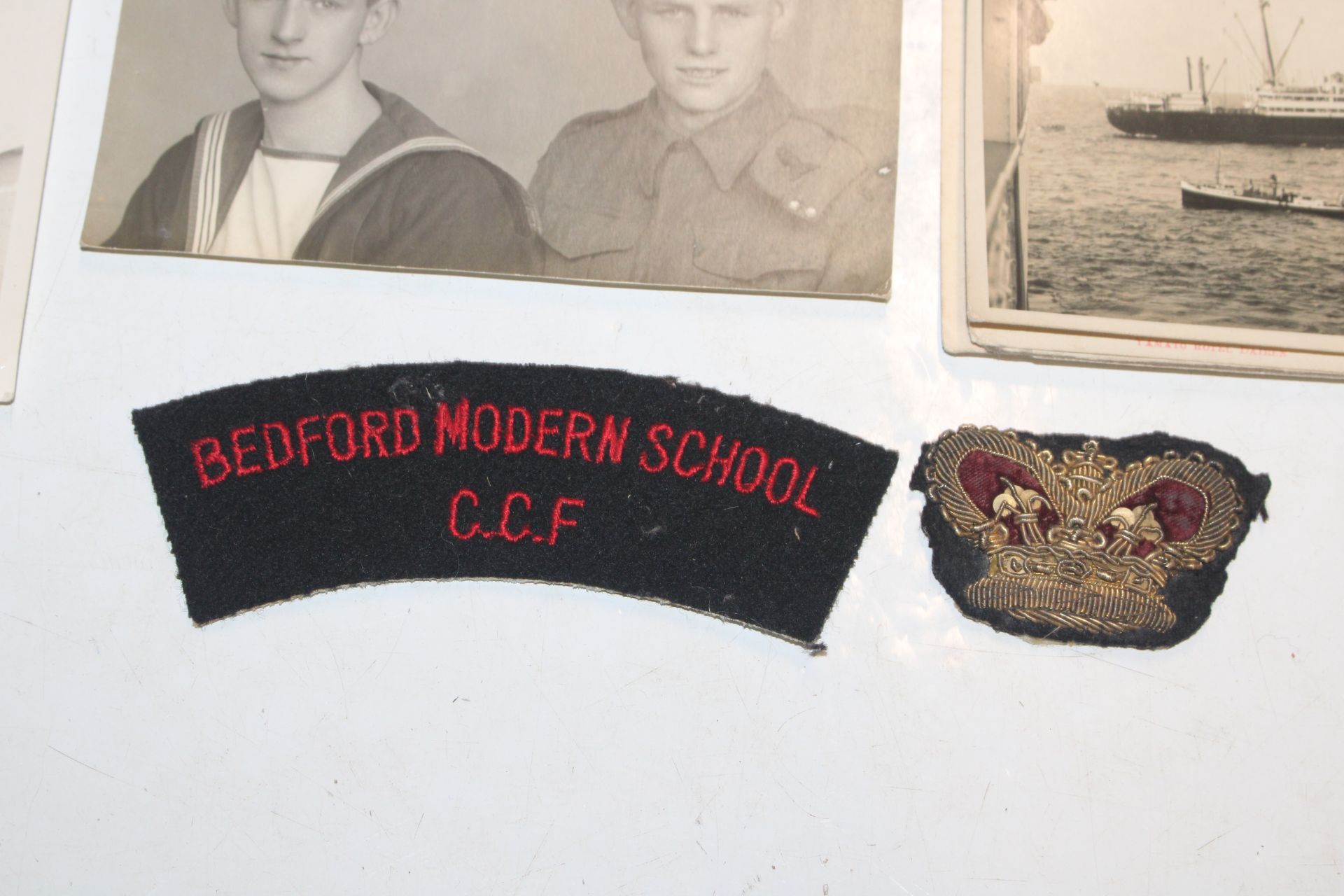 A box of mixed badges, coins, medals, WWI compass - Image 9 of 14