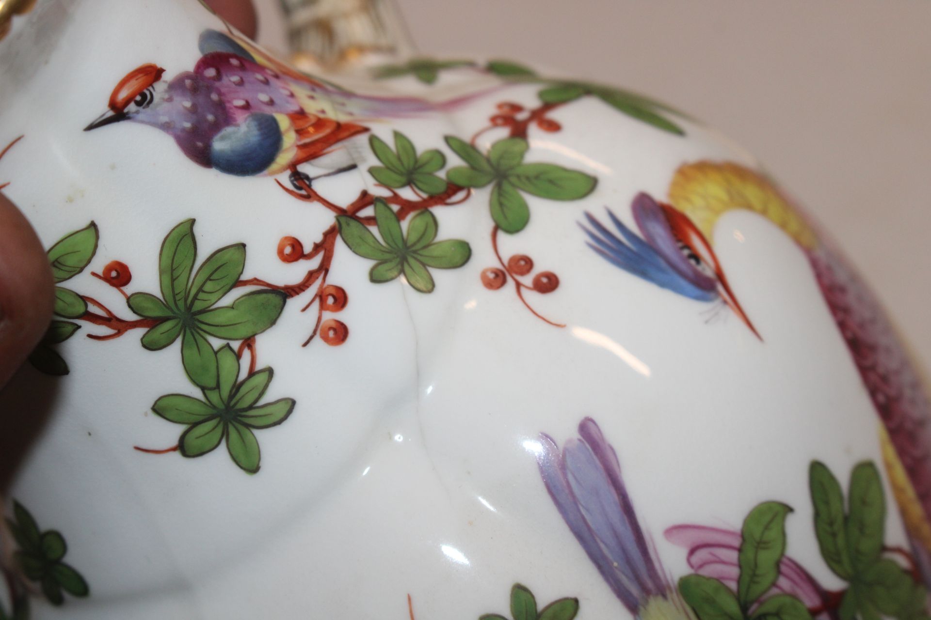 A Chelsea porcelain baluster vase decorated with b - Image 13 of 15