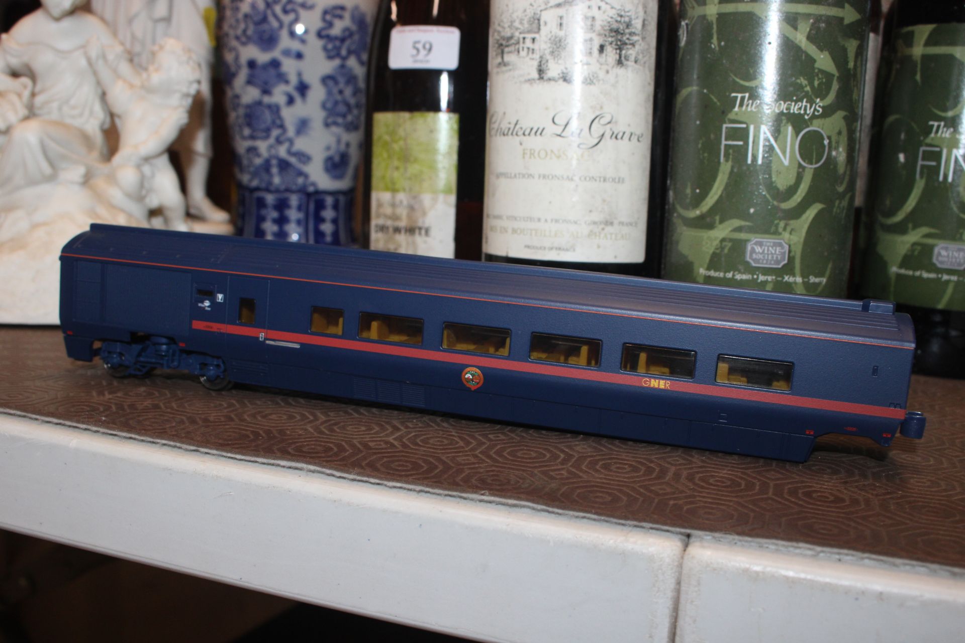 Two Hornby GNER 3306 locomotives; and carriages; and a LMS 6223 locomotive "Princess Alice" and - Image 25 of 34