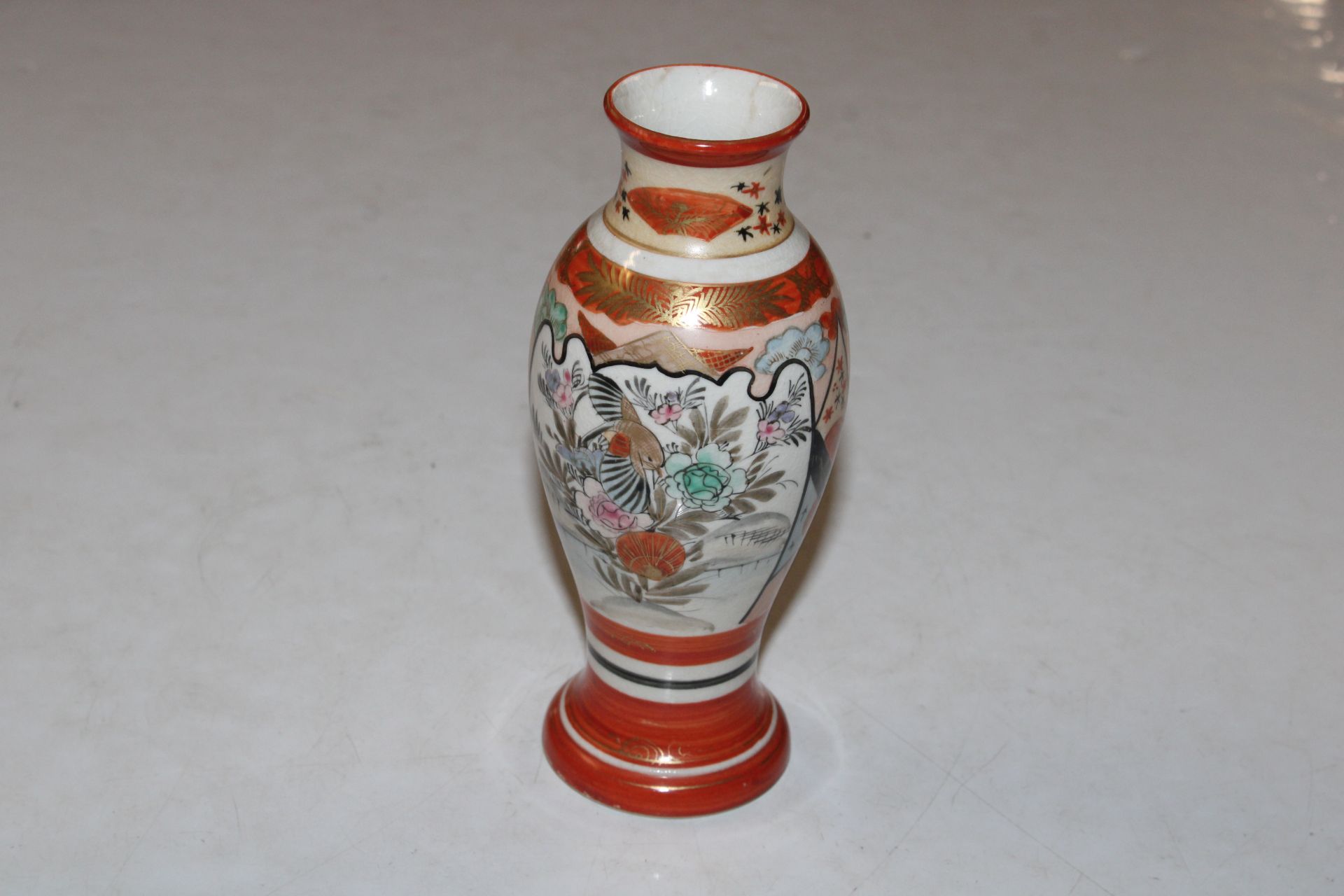 A Satsuma vase; and an Aynsley "Imperial" pattern - Image 13 of 14