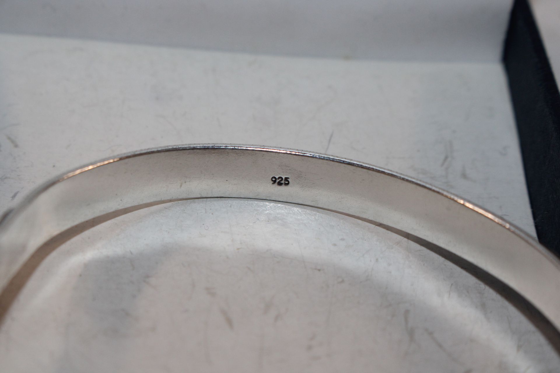 A 925 silver and amethyst set bangle - Image 3 of 3