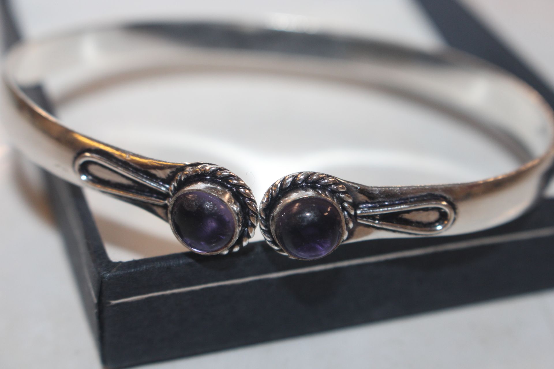 A 925 silver and amethyst set bangle - Image 2 of 3