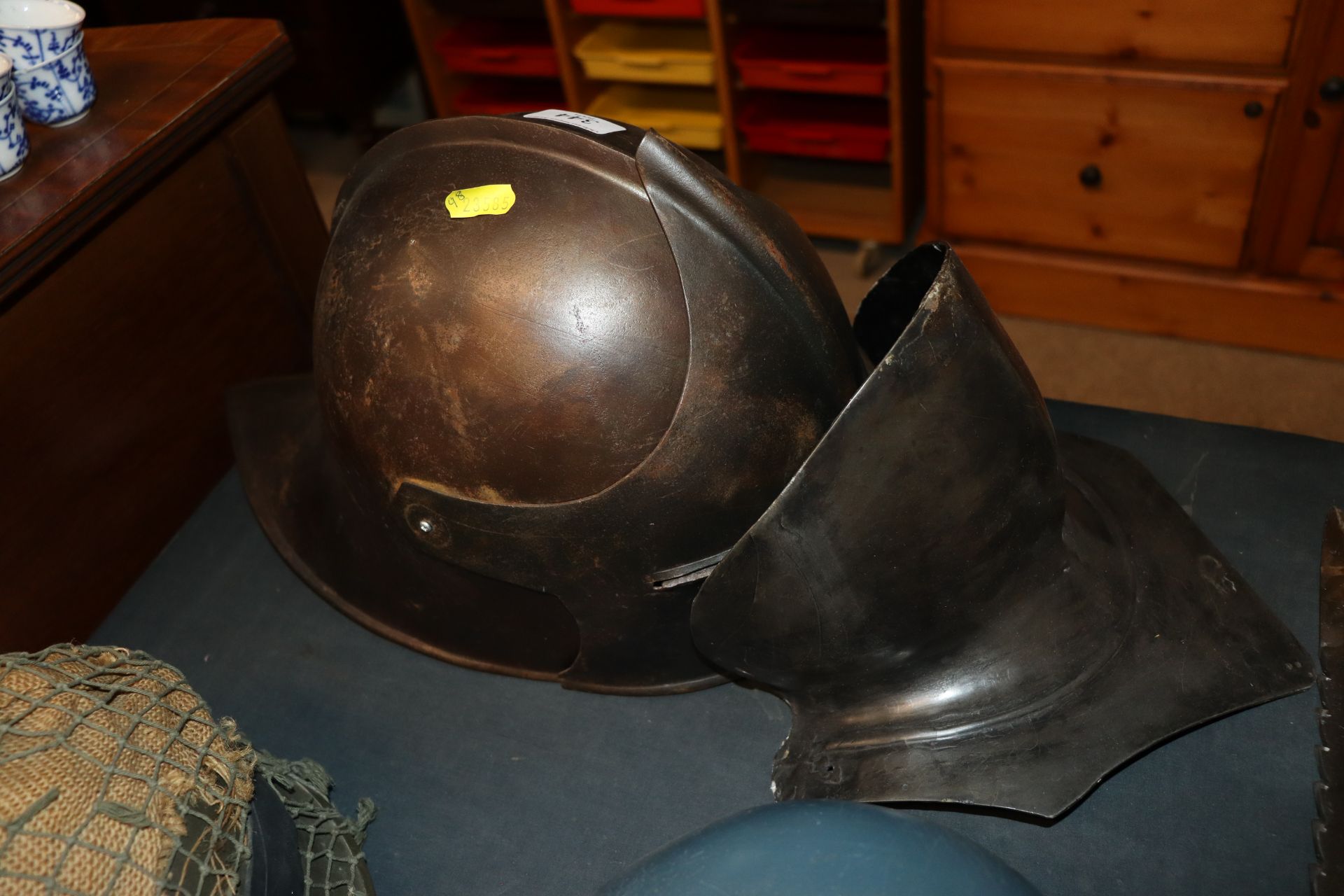 A copy of a 14th Century knights helmet - Image 2 of 4