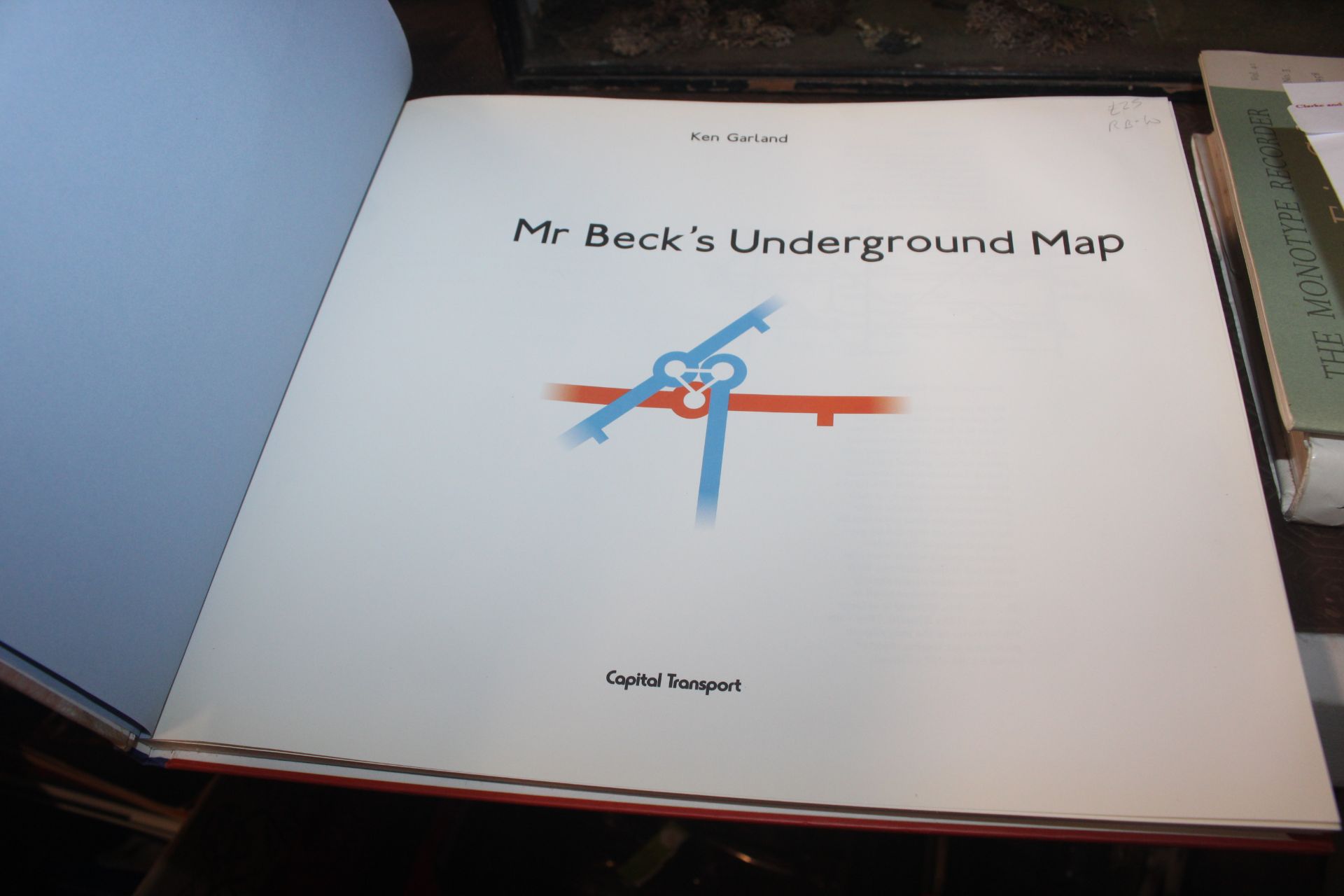 A small collection of books on London Underground - Image 11 of 14