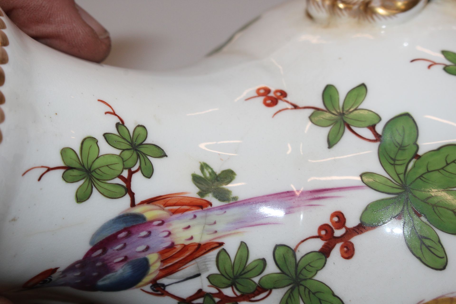 A Chelsea porcelain baluster vase decorated with b - Image 14 of 15