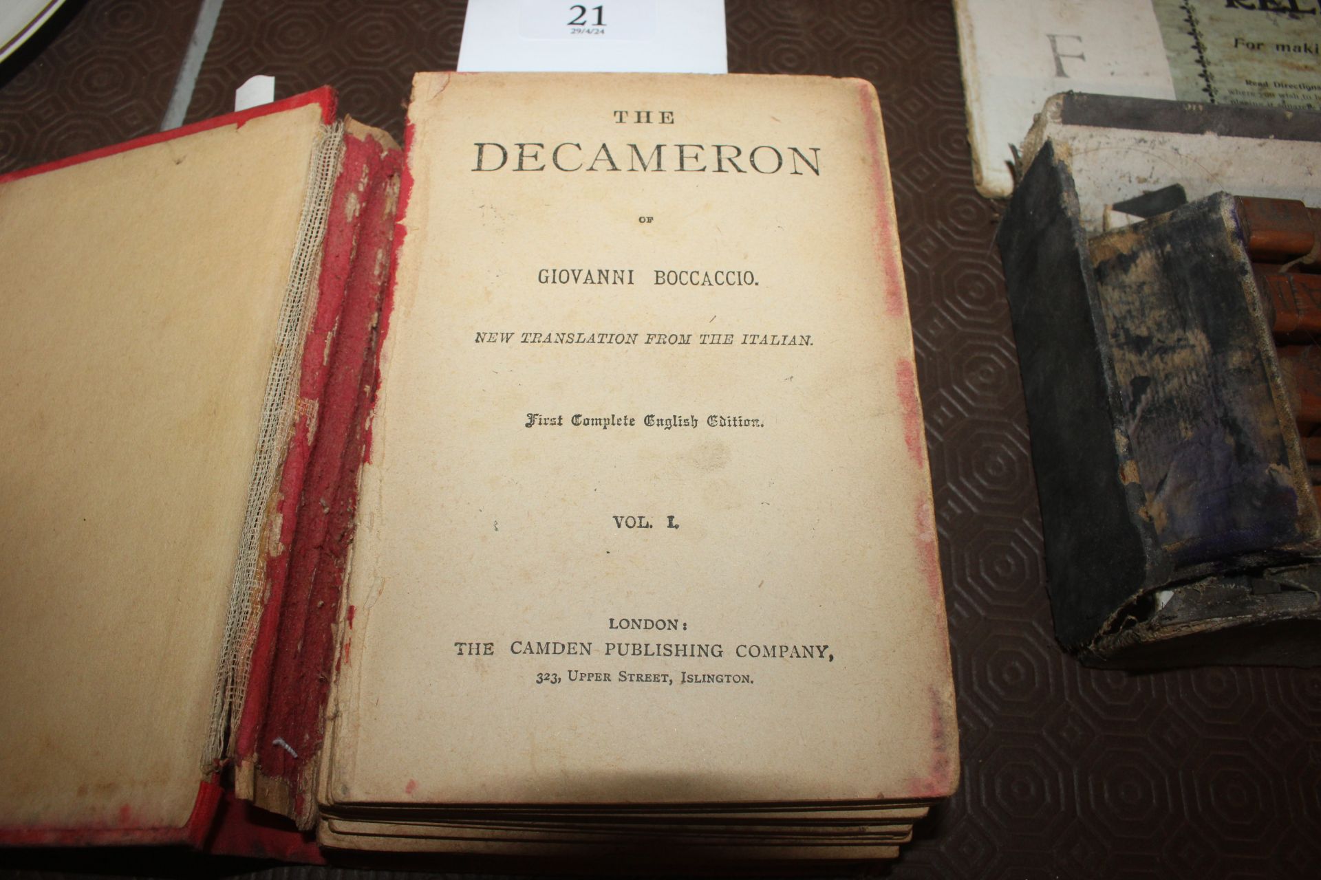 A First Complete English edition of Boccaccio's Decameron - Image 4 of 4
