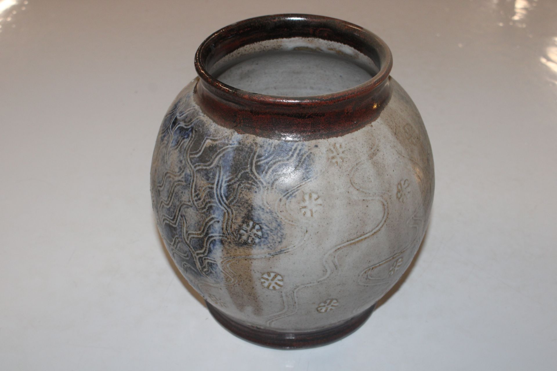 A Studio pottery baluster vase having incised flor - Image 2 of 6