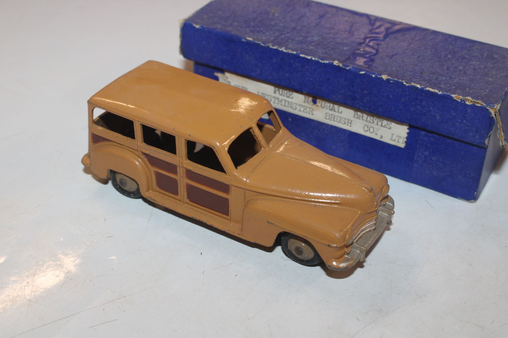 A Dinky Toy 932 comet wagon with hinged tailboard - Image 6 of 8