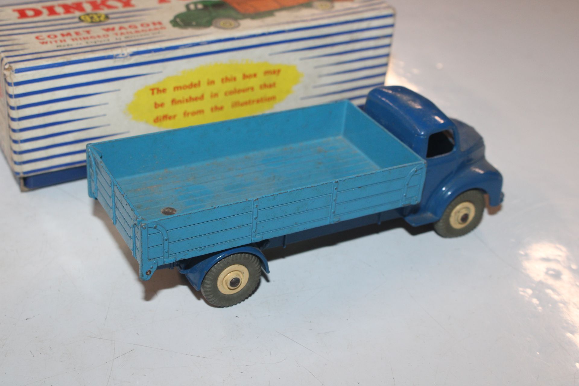 A Dinky Toy 932 comet wagon with hinged tailboard - Image 3 of 8