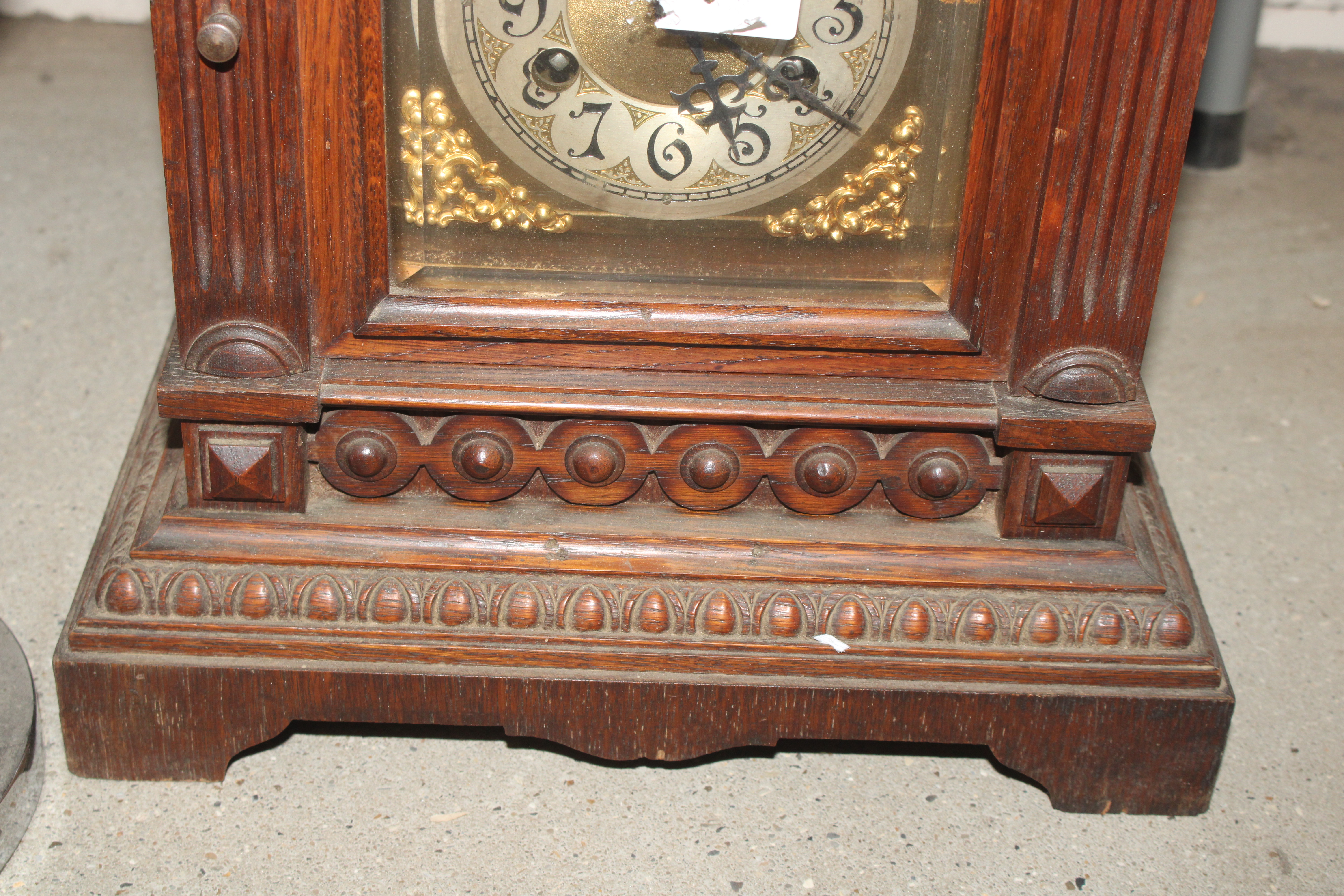 An Edwardian mantel clock; a small 1920's timepiec - Image 6 of 14