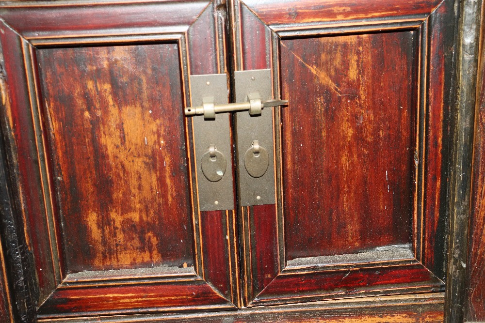 An Oriental pine low side cupboard - Image 4 of 7