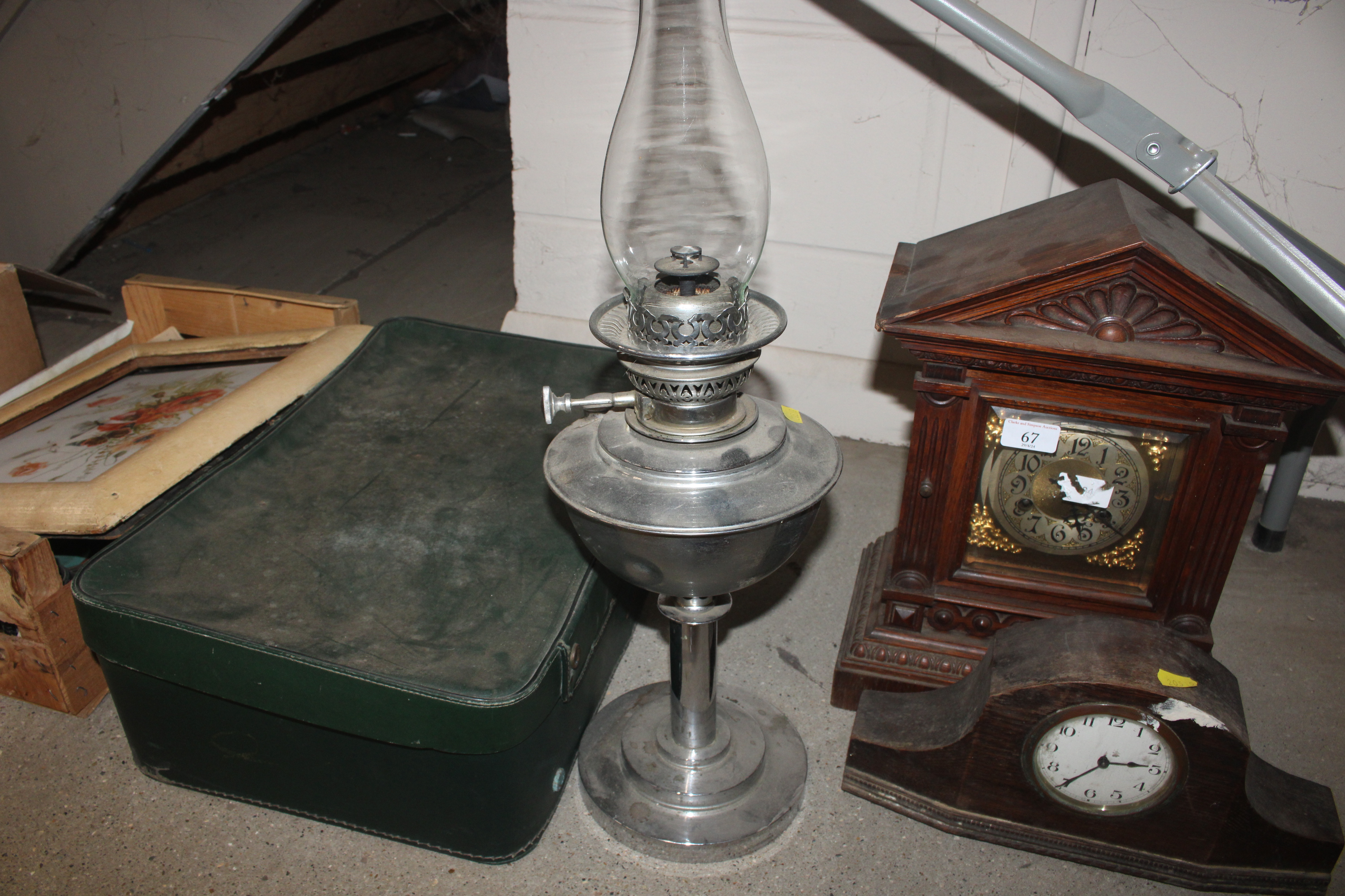 An Edwardian mantel clock; a small 1920's timepiec - Image 13 of 14