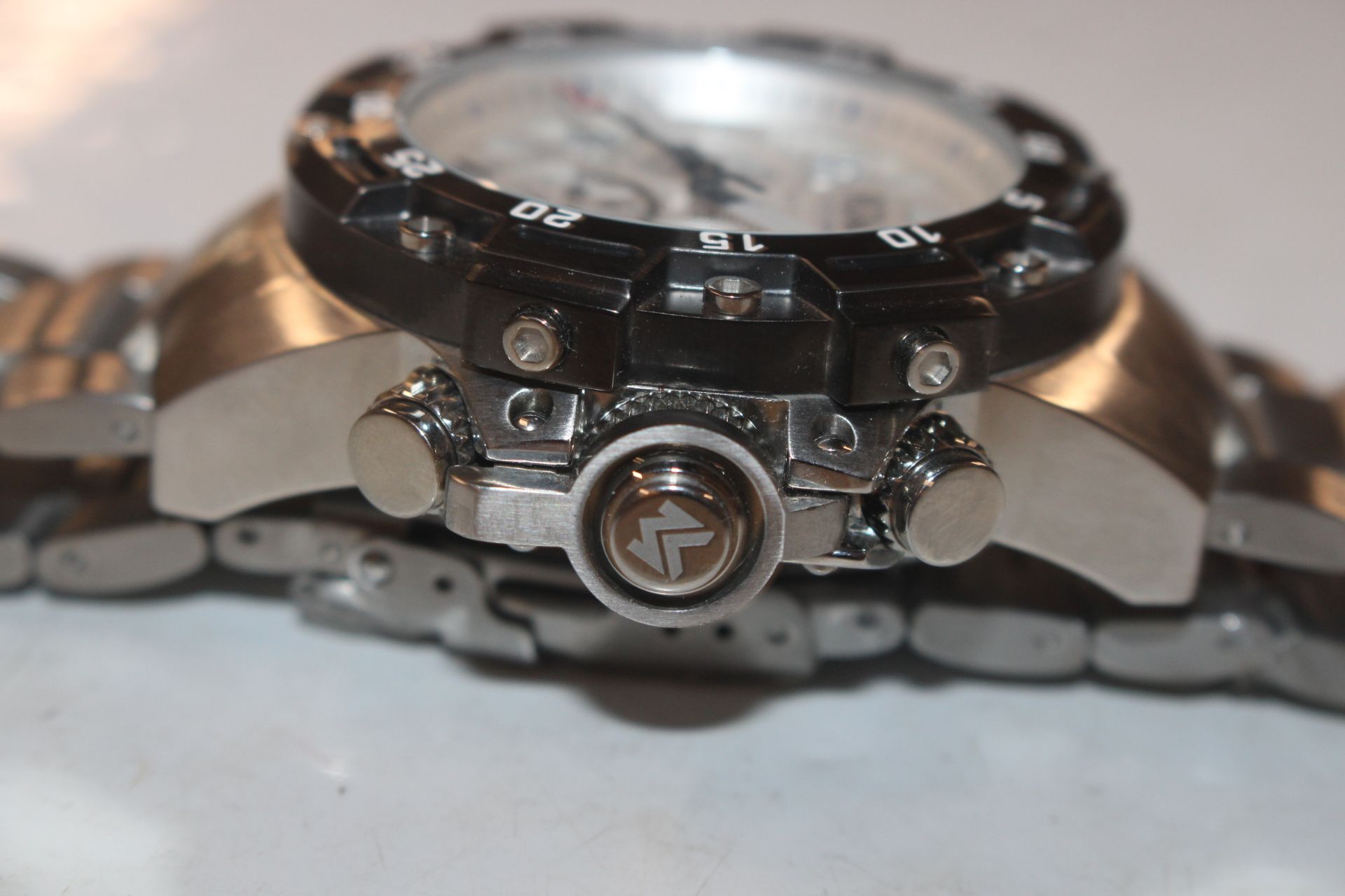 An RGMT Chronograph wrist watch No.RG-8002 - Image 2 of 5