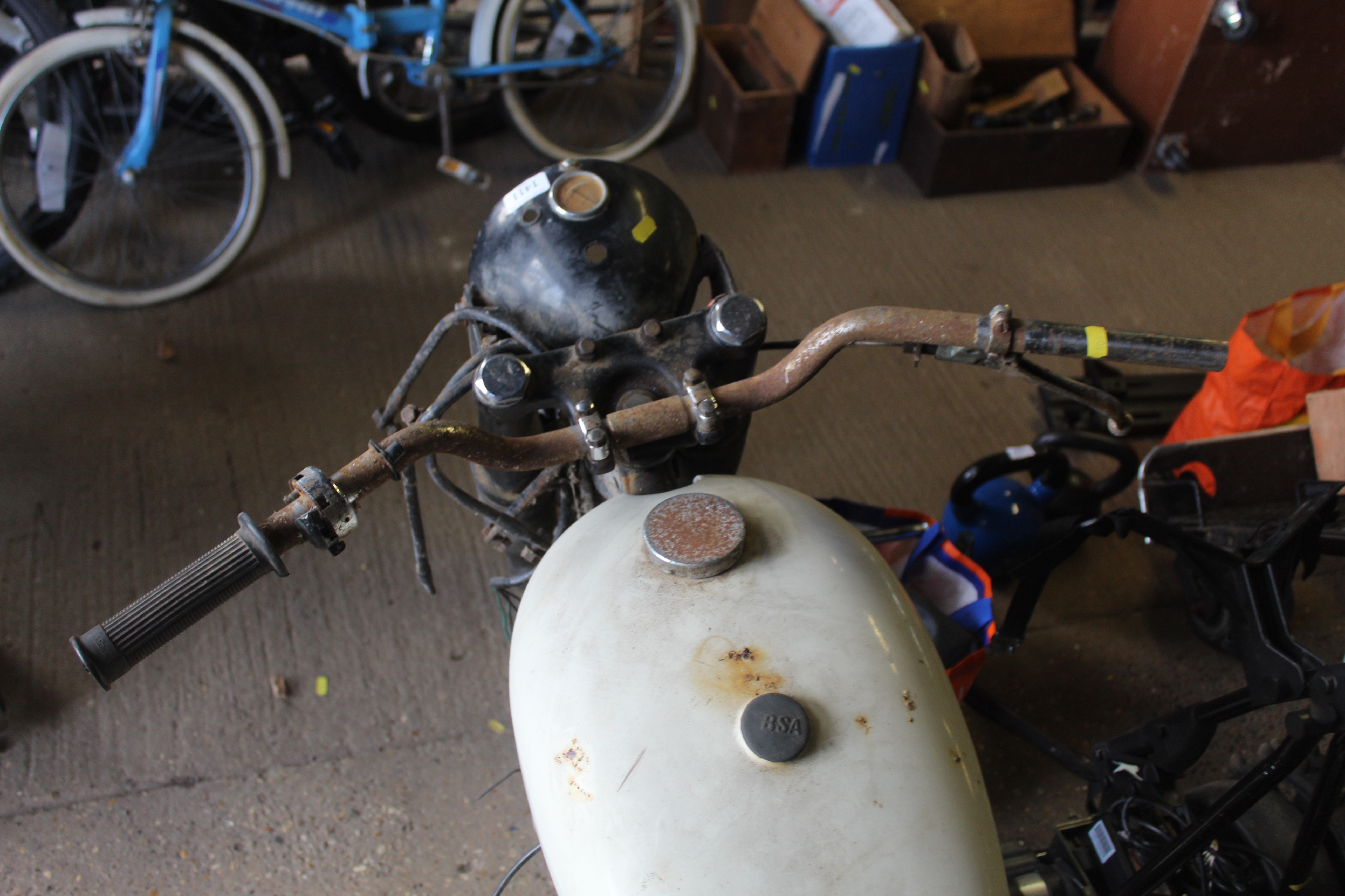 A vintage BSA 250cc motorcycle for restoration. Re - Image 8 of 9
