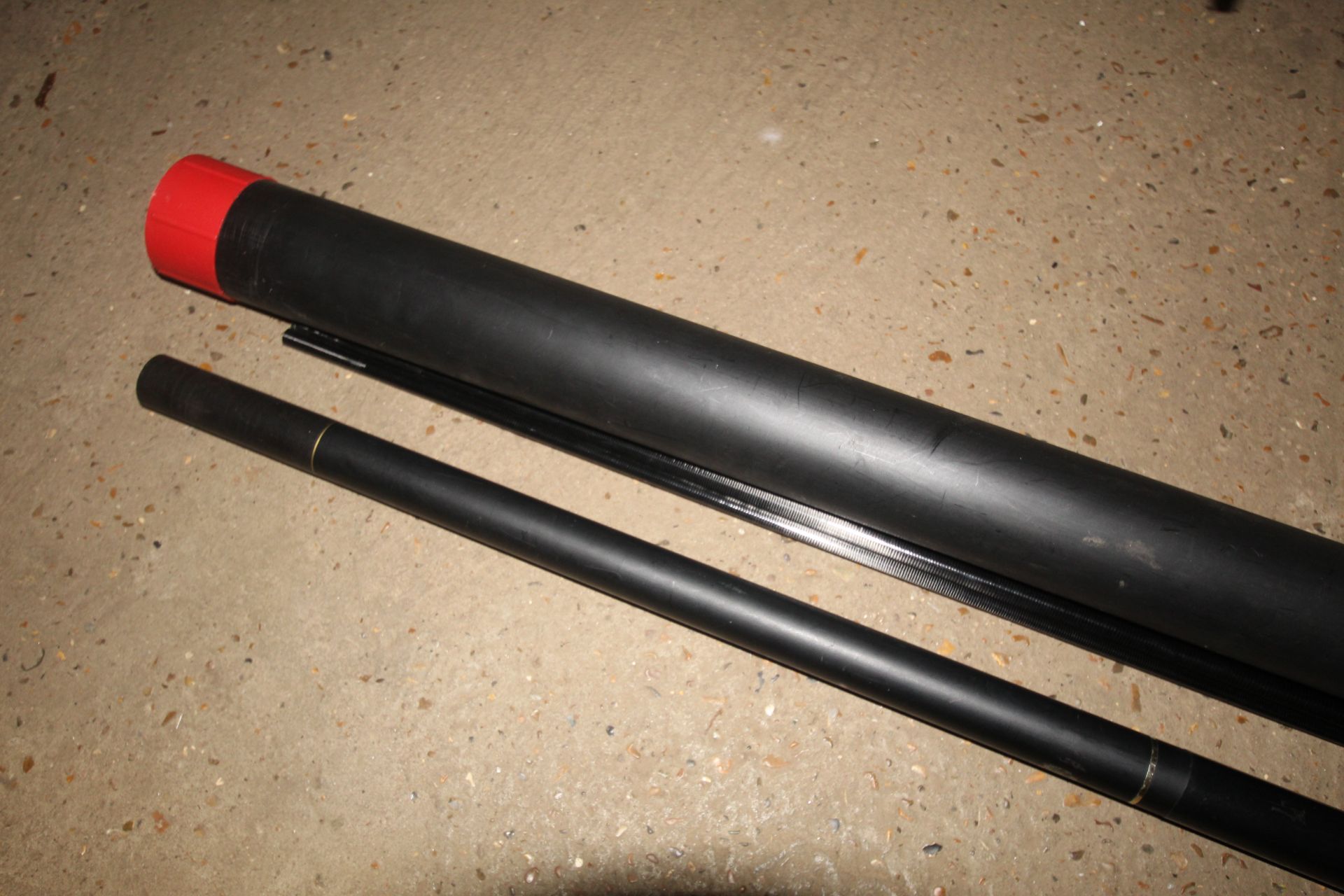 A telescopic 7.5m carbon fishing pole with spare t - Image 2 of 3